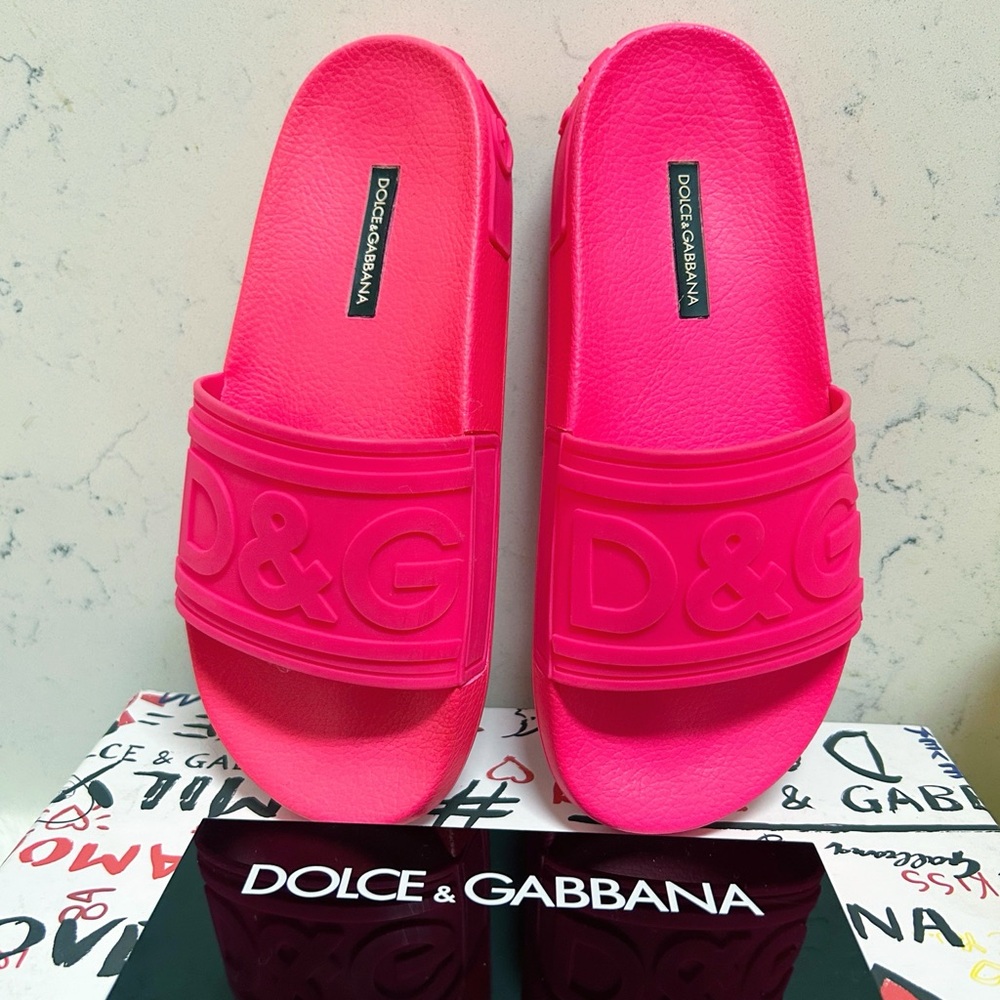 Authentic Dolce & Gabbana Neon Pink Sandals / Pool Slides